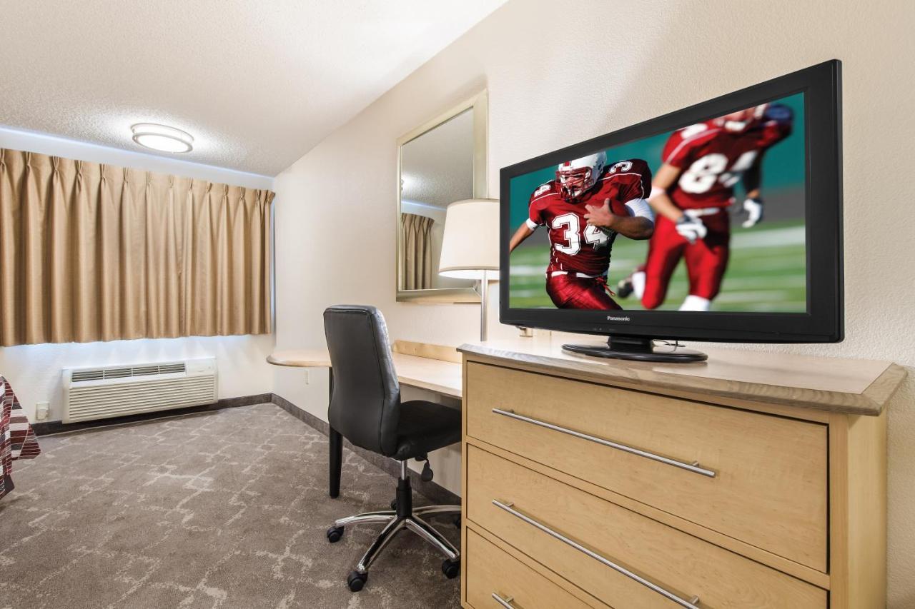 Red Roof Inn Seattle Airport - Ситак Экстерьер фото