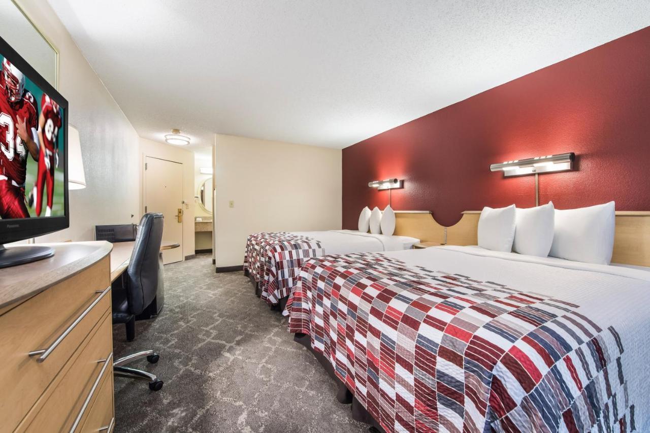 Red Roof Inn Seattle Airport - Ситак Экстерьер фото