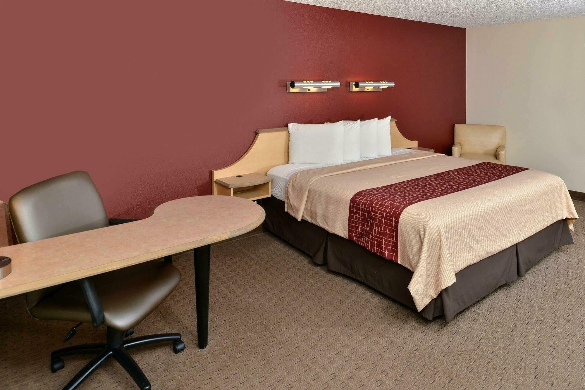 Red Roof Inn Seattle Airport - Ситак Экстерьер фото