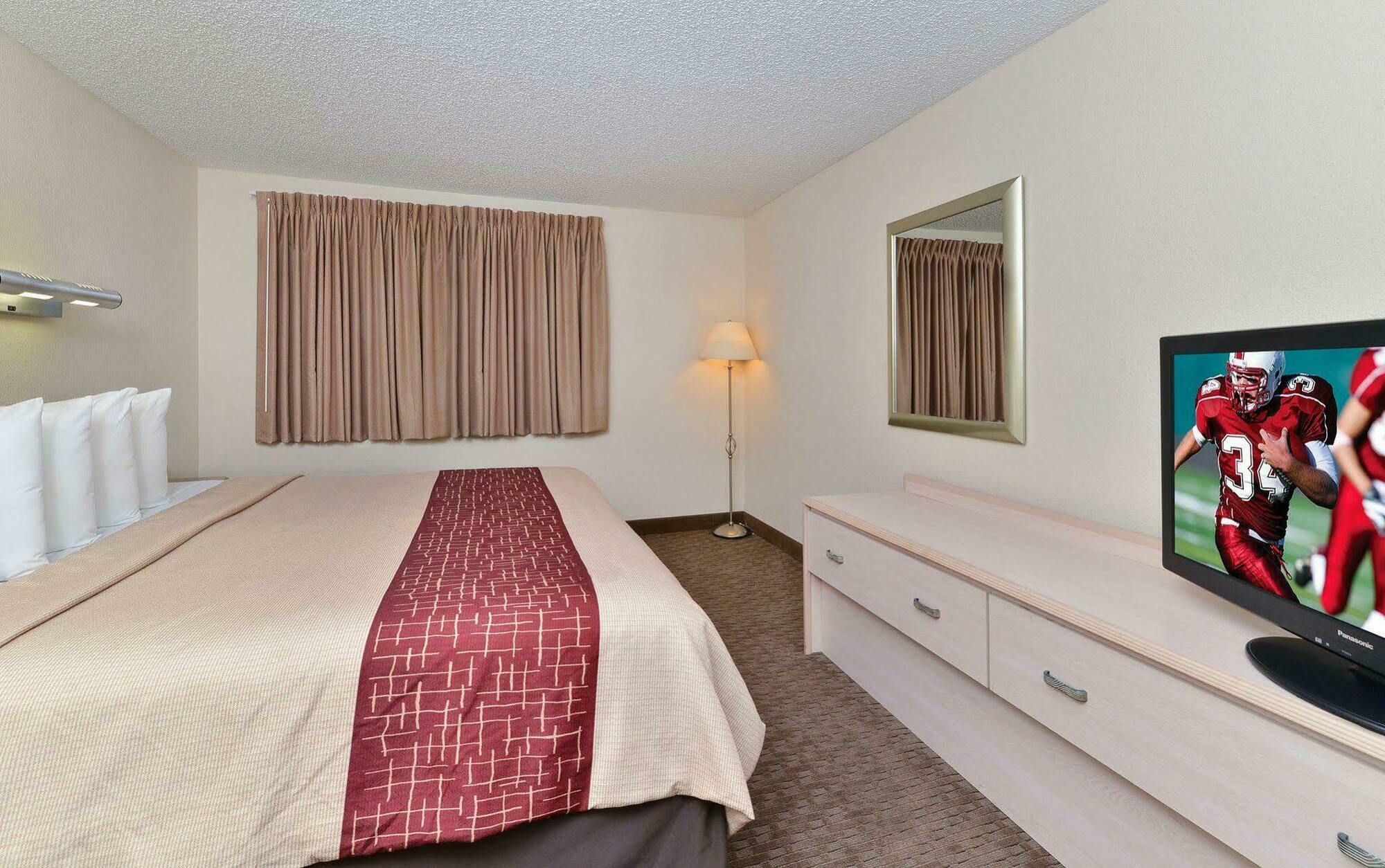 Red Roof Inn Seattle Airport - Ситак Экстерьер фото